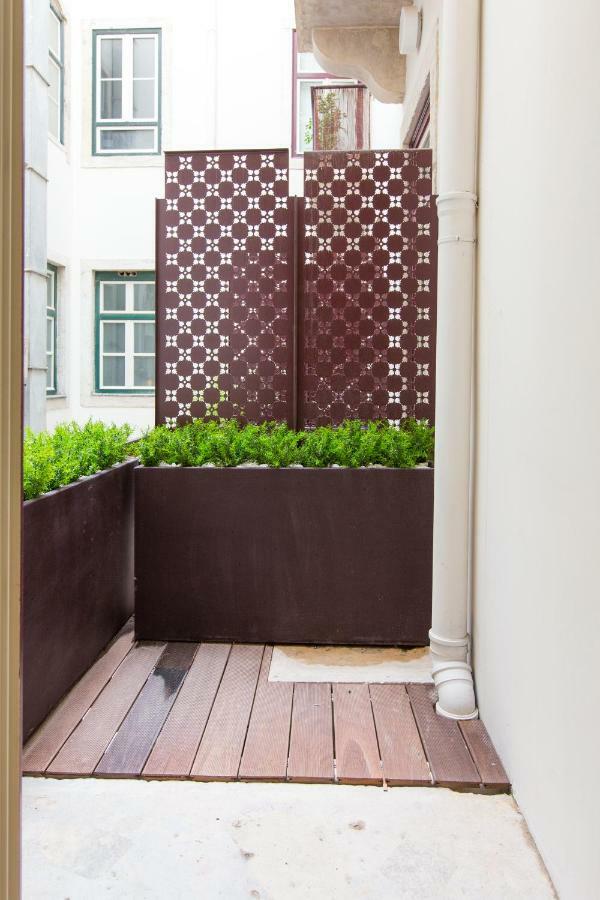 Bacalhoeiros 99 - Beautiful And Bright Apartment @ Baixa, Chiado Lisbon Luaran gambar