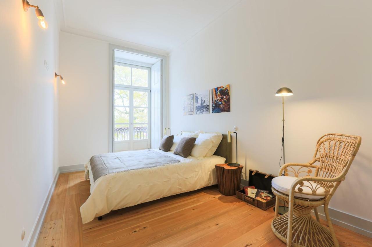 Bacalhoeiros 99 - Beautiful And Bright Apartment @ Baixa, Chiado Lisbon Luaran gambar
