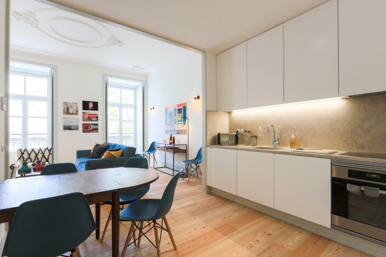 Bacalhoeiros 99 - Beautiful And Bright Apartment @ Baixa, Chiado Lisbon Luaran gambar