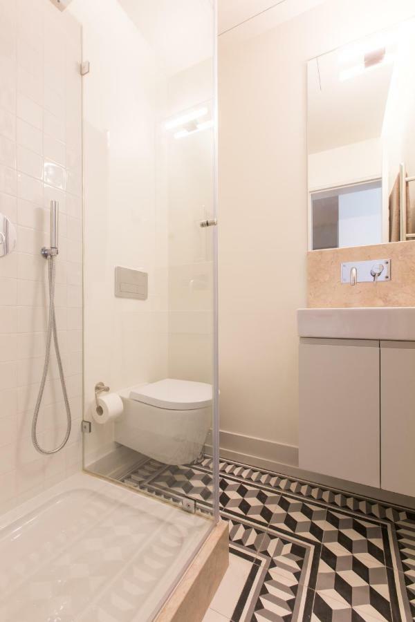 Bacalhoeiros 99 - Beautiful And Bright Apartment @ Baixa, Chiado Lisbon Luaran gambar