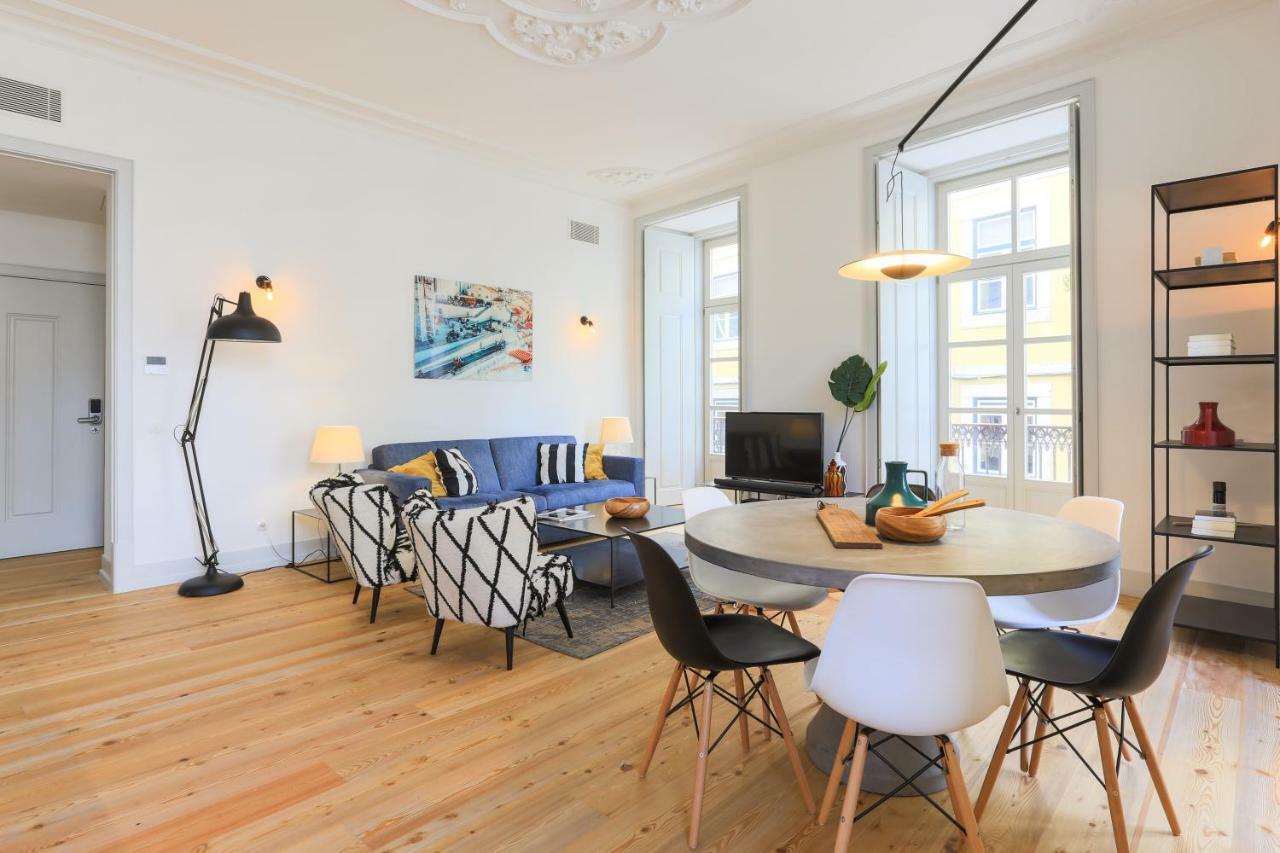Bacalhoeiros 99 - Beautiful And Bright Apartment @ Baixa, Chiado Lisbon Luaran gambar